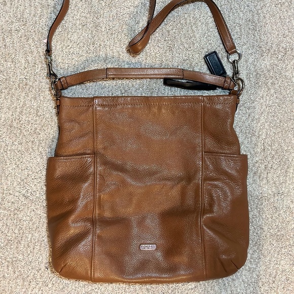 COACH LEATHER HOBO SHOULDER BAG - Picture 1 of 16